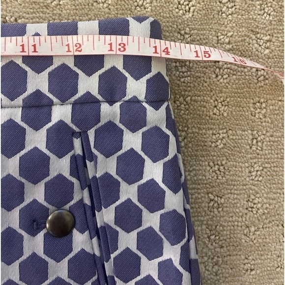 LOFT Outlet Short Skirt with Geometric Design, Periwinkle, Sz 2P - Picture 4 of 7